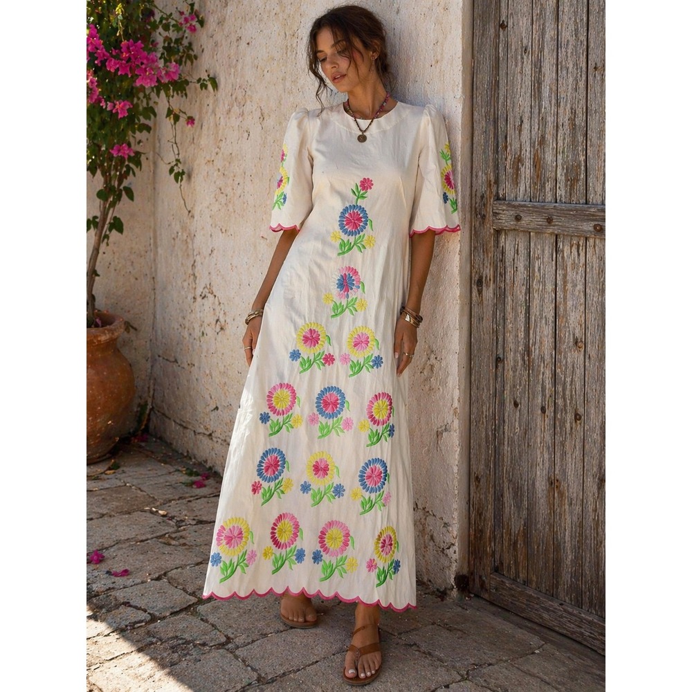 Vintage Small White Floral Embroidered‎ Maxi Dress Womens Good Boho Cottagecore